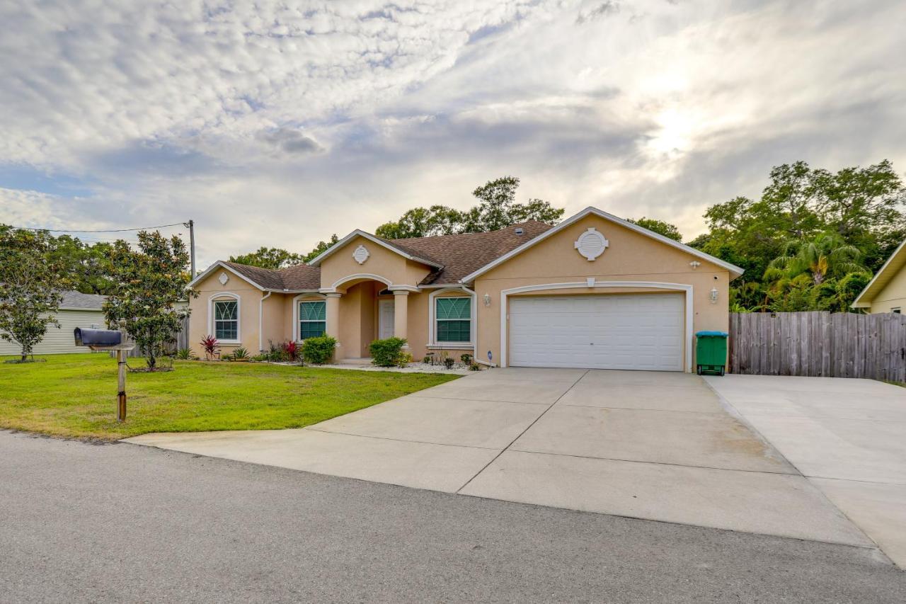 Seminole Home With Heated Pool And Spa About 4 Mi To Ocean Exterior photo
