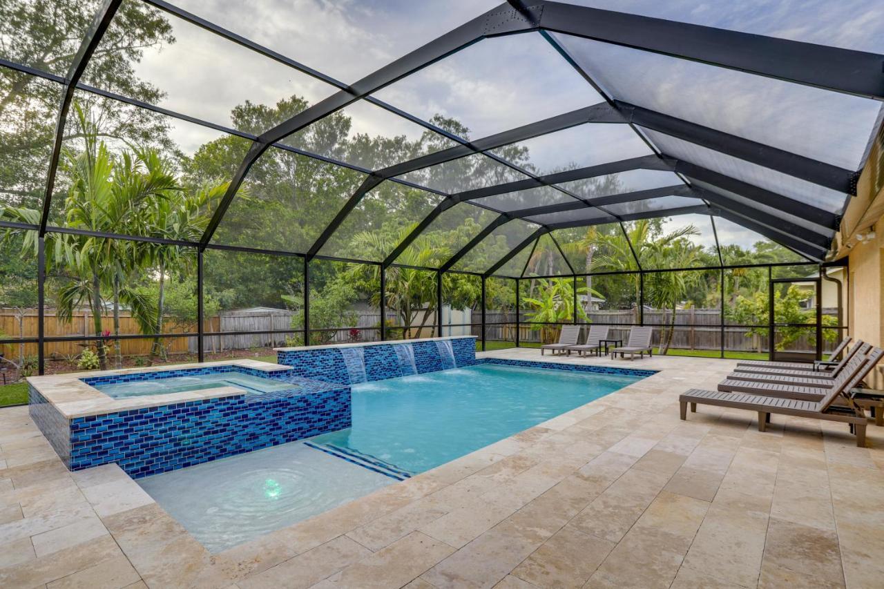 Seminole Home With Heated Pool And Spa About 4 Mi To Ocean Exterior photo